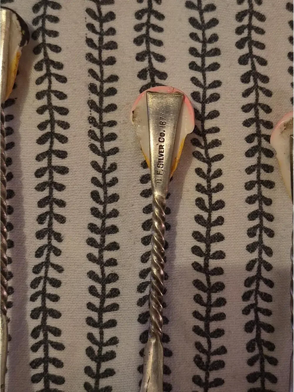 Vintage GTS & Co Silver Spoon Twisted Handle Ice Cream Cone Spoon 3.5